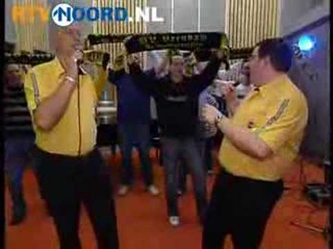 BV Veendam-supporters maken strijdlied