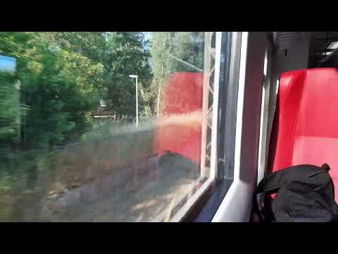 Sprinter Deventer vertrekt vanuit Apeldoorn Osseveld