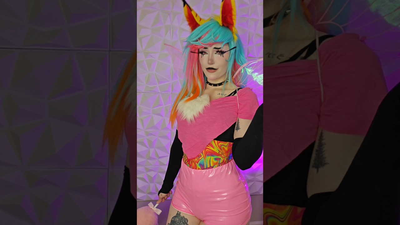 QUEEN 🐝 Helluva boss #cosplaygirl #cosplay #helluvaboss #helluvabossqueenbee #cosplaymakeup