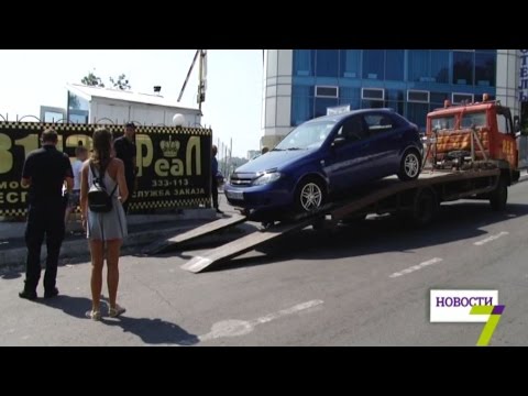Копы против автохамов. Стихийная парковка у Отрады