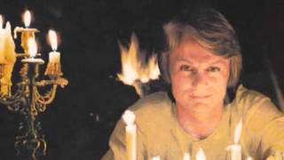 Je cherche toujours demain.