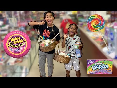 FamousTubeKIDS Candy Store Shopping Spree!
