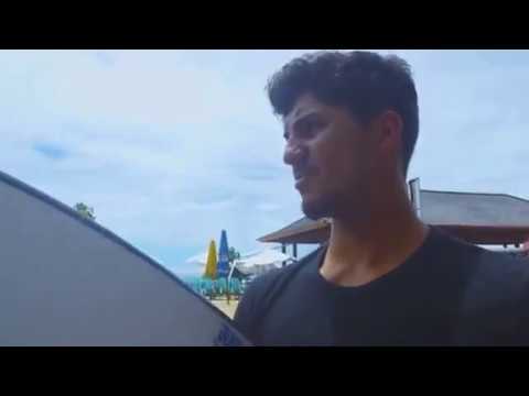 Gabriel Medina backflips 2017