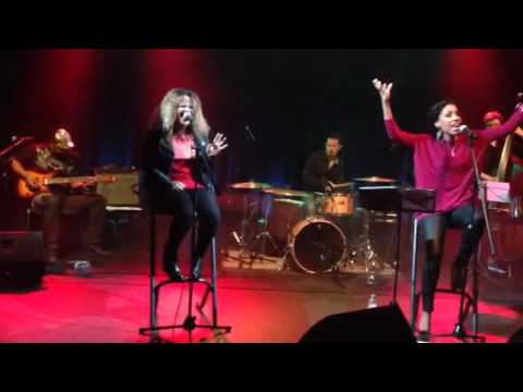 Enicé Mokamba with Leki - Theater Vooruit Boechout 2014