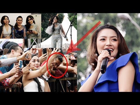 HEbooHHhh !!! SELFIE KITTY, SITI BADRIAH, BEBIZIE, NENG OSHIN DLL #Karnaval Indogrosir