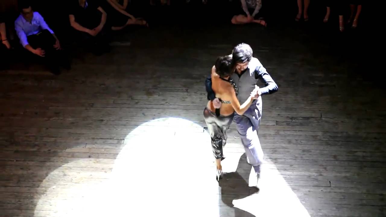 Kseniya Chichaeva &  Alexander Ignatov - milonga - Cicterna 21.04.2010
