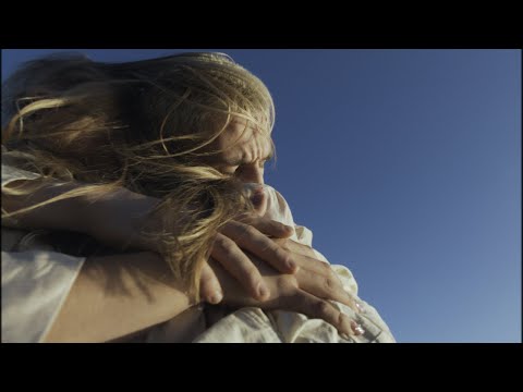 Julia Pośnik - mam dosyć striptiz clubów