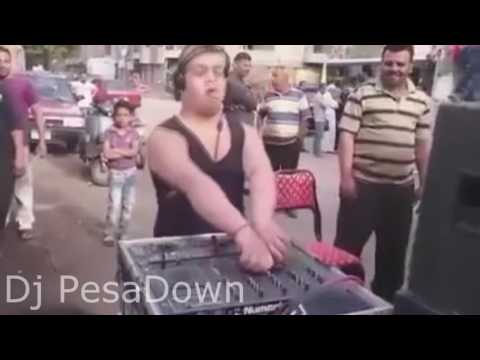Duelo de Djs - Dj PesaDown  VS  Dj Vovô Chavão