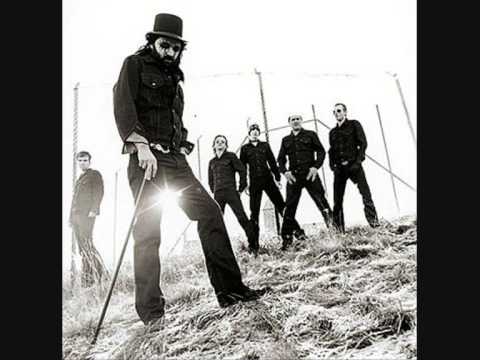 Alpha Motherfuckers - Queens of the Stone Age -