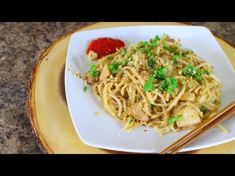 Chicken Pad Thai Recipe - thai food cooking - rice noodles