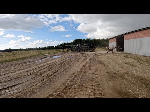 Leopard 1 - Taking the big cats out of the museum for maintenance - Pansermuseet I Oksbøl