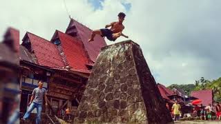 preview picture of video 'Lompat Batu Hilimondregeraya'