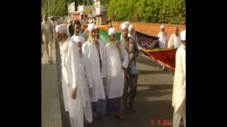 preview picture of video 'Visit of Silsila-e-Roohiya delegation to Ajmer Shareef June 2011'
