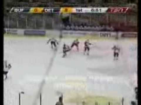 CyberPuck Sabres @ RedWings Oct 13th 2006 Part 5