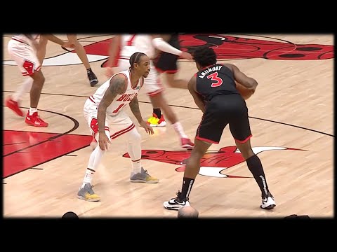 OG Anunoby ATTACKS DeRozan plus the AND-1 | RAPTORS vs BULLS | Jan 26, 2022 | 21-22 NBA Season