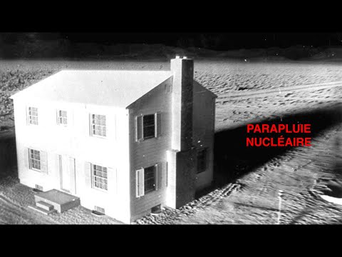 Video thumbnail for PARAPLUIE NUCLÉAIRE