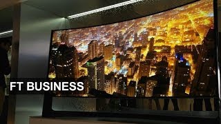 CES: Tech groups throw a curved TV