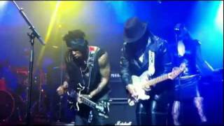 D'Angelo & Jesse Johnson - S.D.M.F reprise live Amsterdam 2012