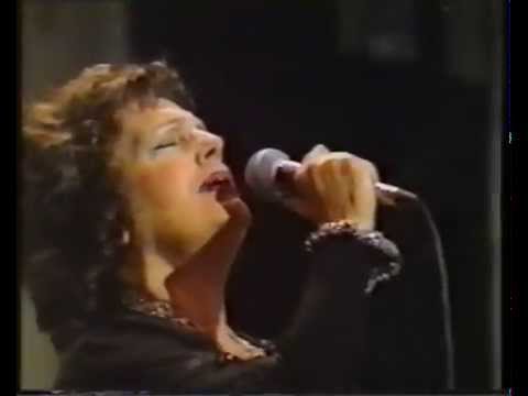 Rosa de Fogo - Amália Rodrigues