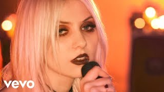 Bài hát Just Tonight - Nghệ sĩ trình bày The Pretty Reckless