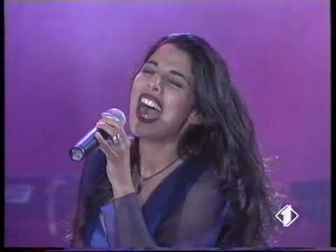 CAMBIA PELLE - Mietta