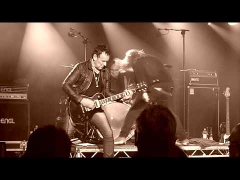 LAST IN LINE - Holy Diver / Martyr (Belfast)