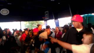 @birdman5star @liltunechi @mackmaine @bigramp @ymcmb Uptown turkey giveaway continued