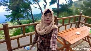 preview picture of video 'Bukit Indah Simarjarunjung Sumatera Utara - Rini Syafitri'