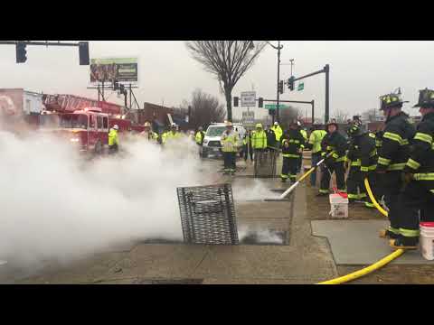 Manhole fire in Quincy Center