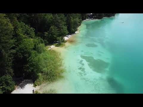 A visual relaxation - The crystal clear water of Lake Fuschlsee in Austria
