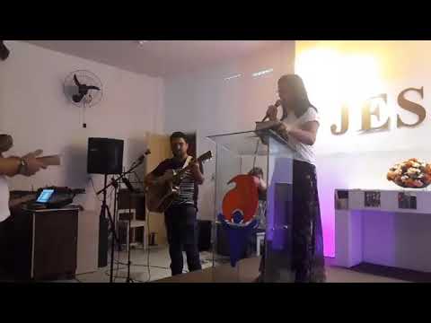 Não é ONDE estamos, é com QUEM estamos. 1 Reis 8:10-13; 22-29