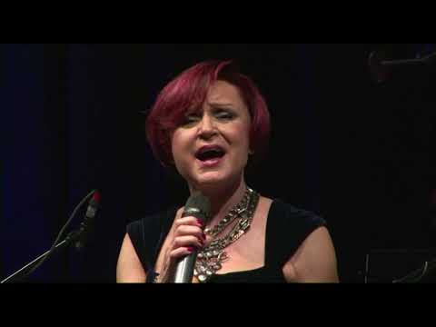 Moravia Big Band / Petra Janů - Říkej mi