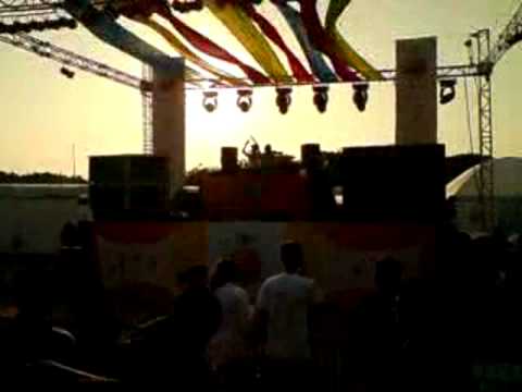 Arno Cost & Norman Dorey@Sunburn'07 pt 2