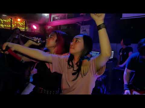 Haybomb - Brick By Boring Brick (Paramore cover) ft. Avedis Mutter & Lingga