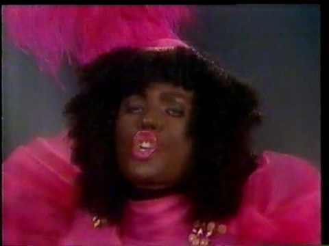 download lagu mp3 mp4 Xuxa To Grande, download mp3 Xuxa To Grande free downloadn, video klip Xuxa To Grande
