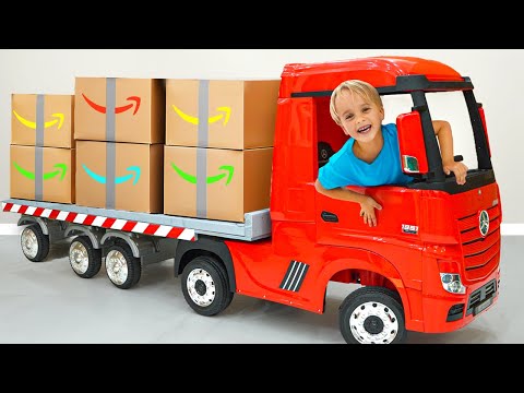 Kids play with toy trucks and deliver packages – Best stories for kids