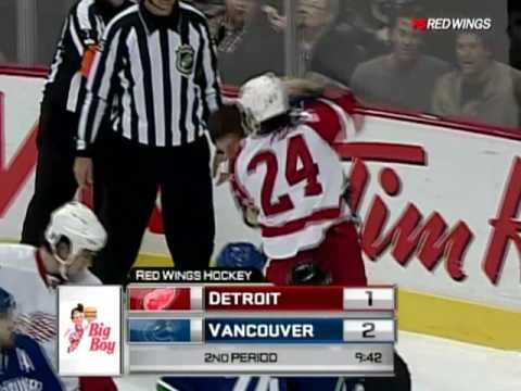Brad May vs Tanner Glass Oct 27, 2009