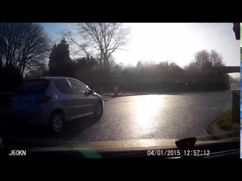 Forcing the right of way - wymuszenie pierwszenstwa