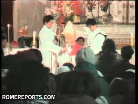 Autoridades chinas arrestan a 3 obispos fieles al Vaticano y retienen a otro