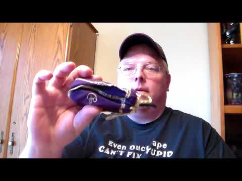 Some new tins and a pipe