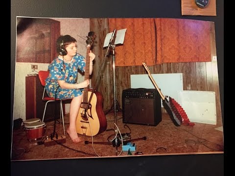 Tappi Tíkarrass - Fa Fa - Bítið Fast í Vítið (1982) [Remastered]