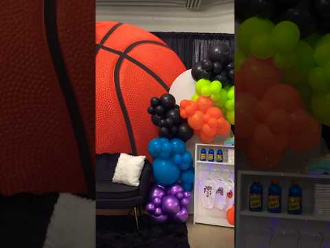 Space Jam Baby Shower 💙💚🧡💜🖤 #eventdecor #spacejam #spacejambabyshower #balloondecor