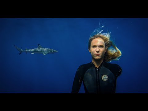 BETHANY HAMILTON: UNSTOPPABLE OFFICIAL TRAILER