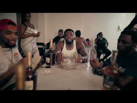 Bo Mayo feat. Gutta - Blowin' Money