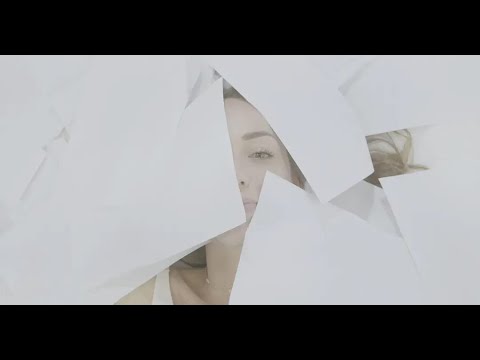 DAZ JAY - pinguino ft. Irene (Official Video)