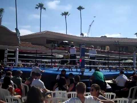 Rene Mendez @ San Diego Fair 2011 round one