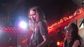 Juliana Hatfield    "Physical"     (Olivia Newton John cover)