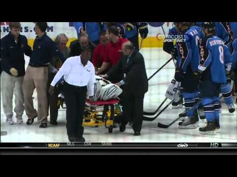 Ondrej Pavelec Loses Consciousness vs Washington (October,8,2010)