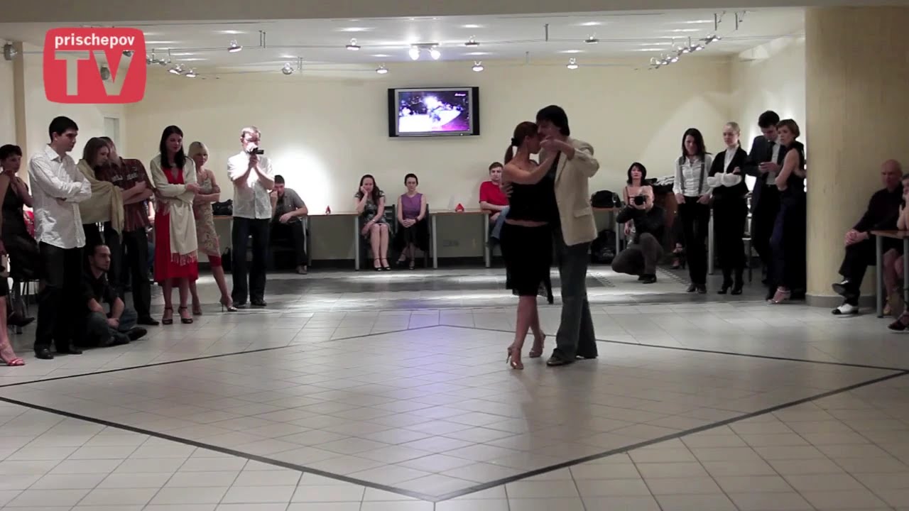 Slava Ivanov & Olga Leonova, Russia, Moscow, Milonga in rest."Le Cafe", 11.12.2009