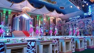 preview picture of video 'Шоу ледибой во дворце Сукхавади'